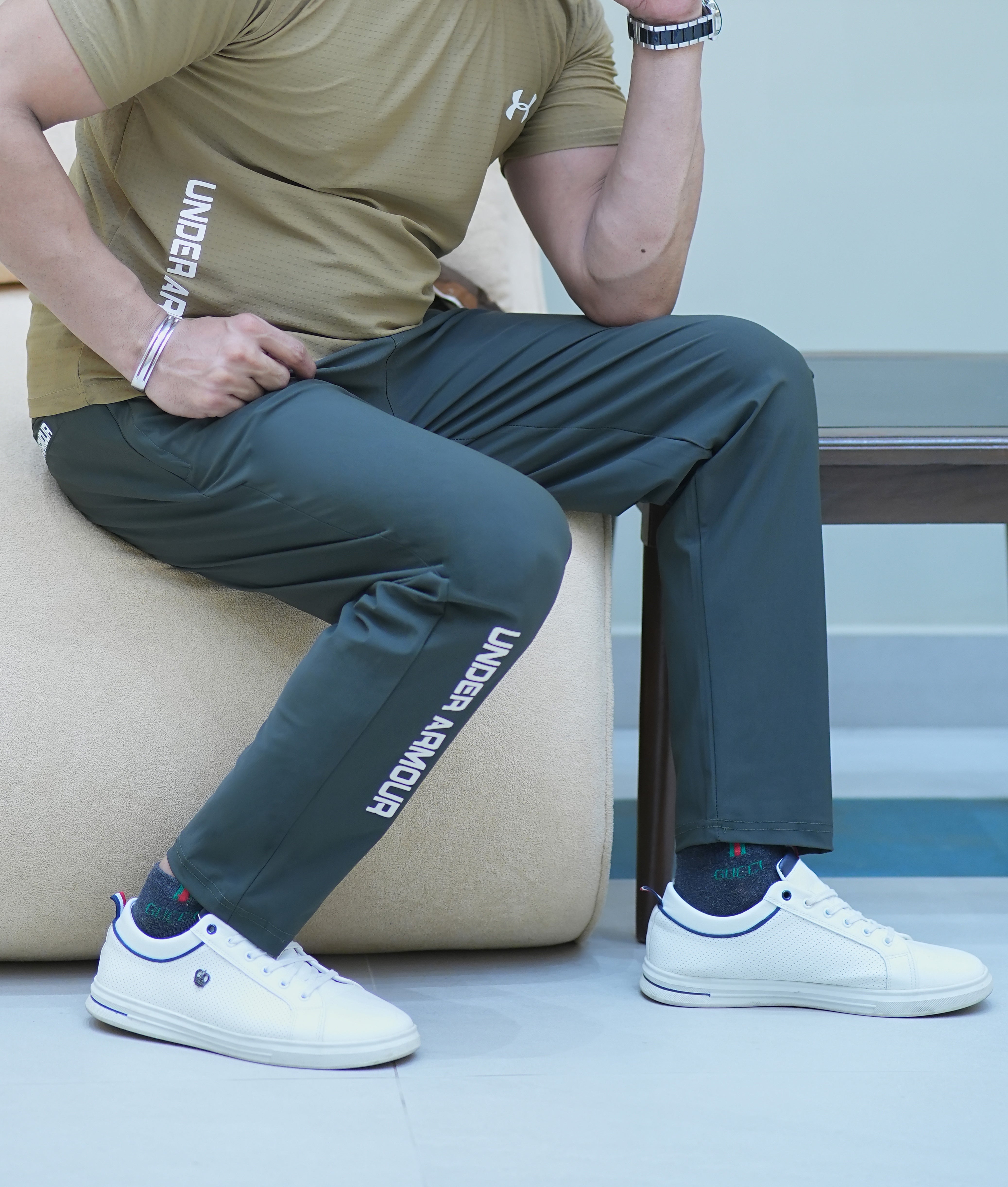 Premium Dryfit Men’s Travel Trousers – Comfortable & Durable Wear